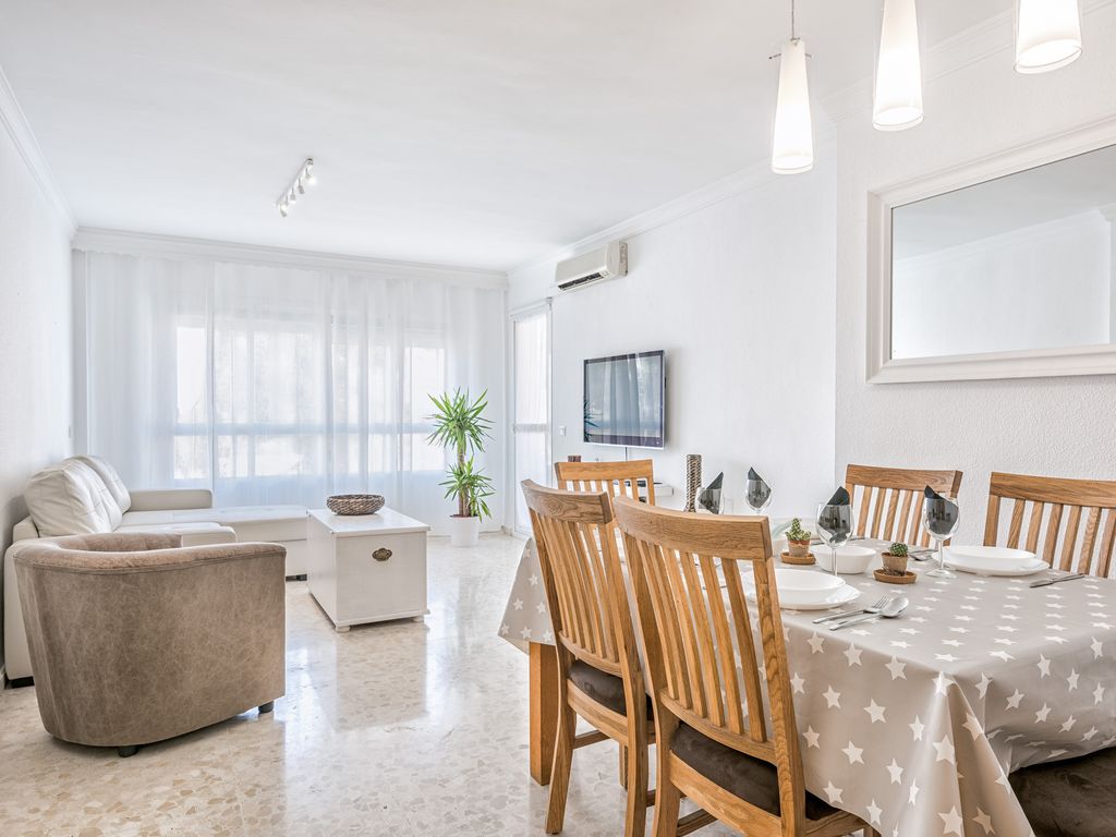 Apartamento en alquiler en Rincón de la Victoria